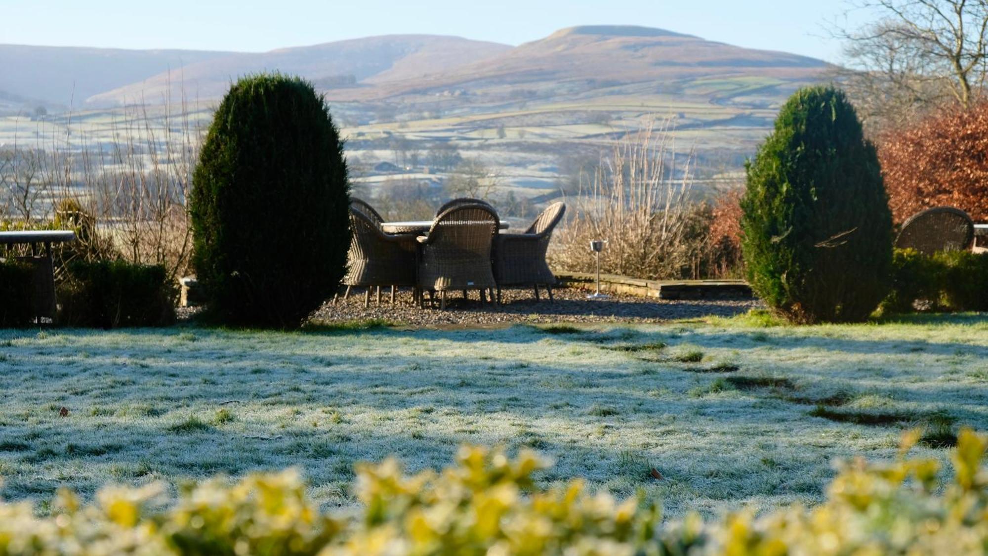 Simonstone Hall Hotel Hawes Bagian luar foto