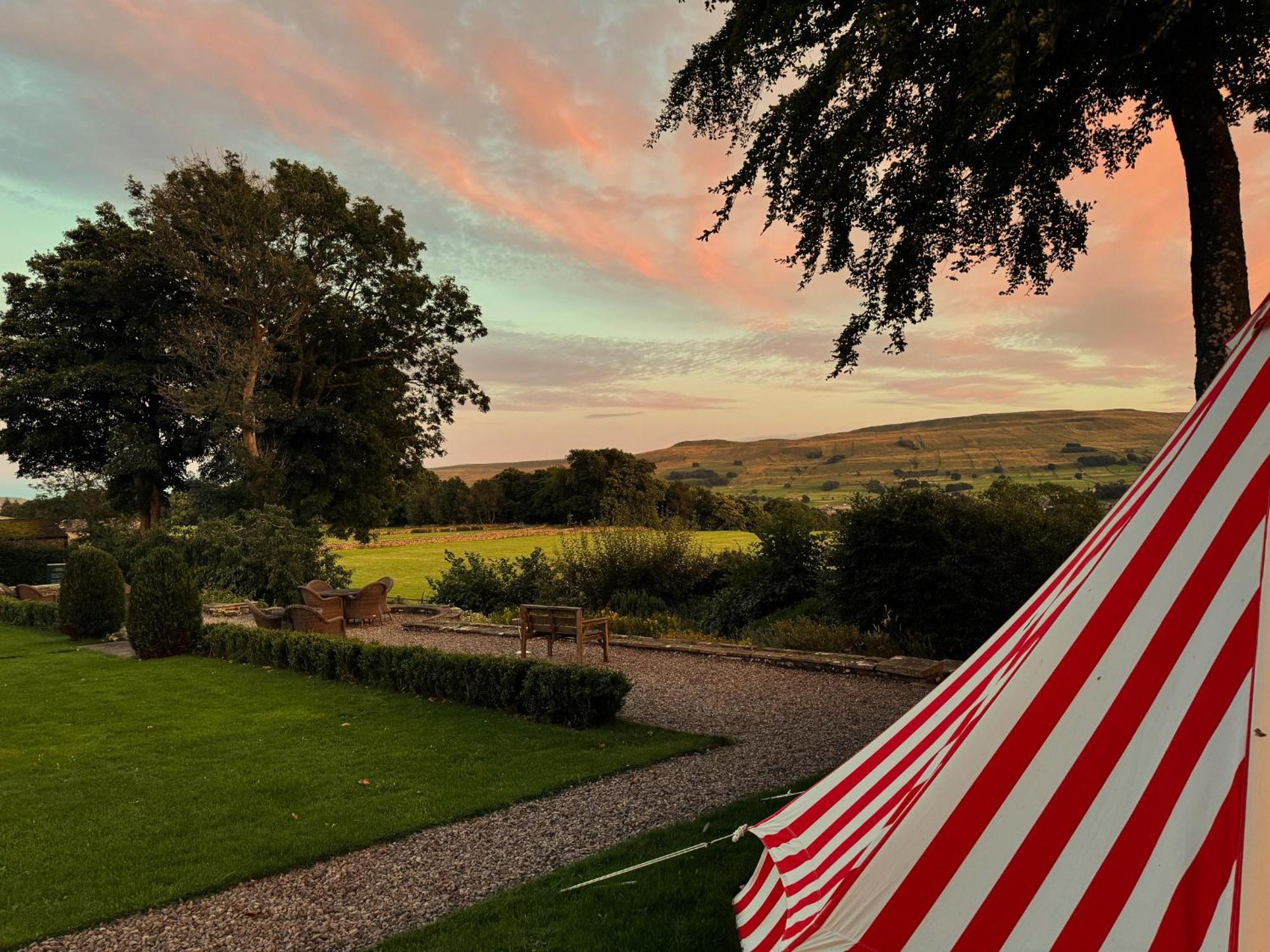 Simonstone Hall Hotel Hawes Bagian luar foto