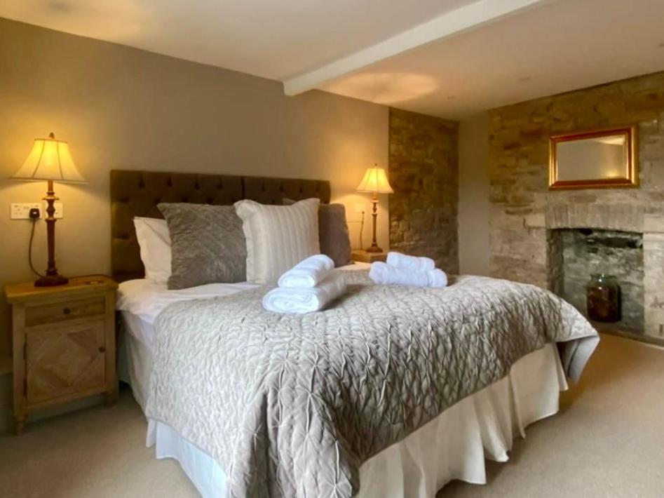 Simonstone Hall Hotel Hawes Bagian luar foto