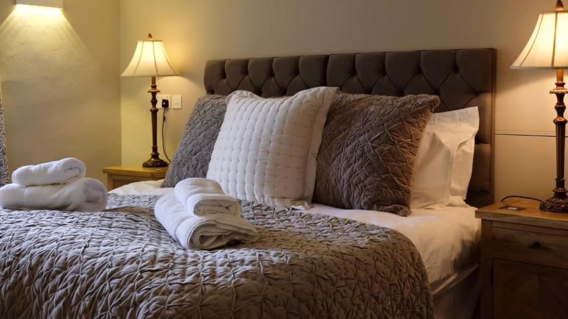 Simonstone Hall Hotel Hawes Bagian luar foto
